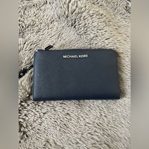 Michael Kors, Navy Wallet